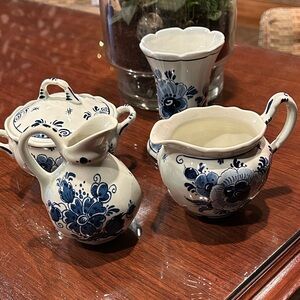 DELFTS Blue and White Floral Ceramic Pitcher Set